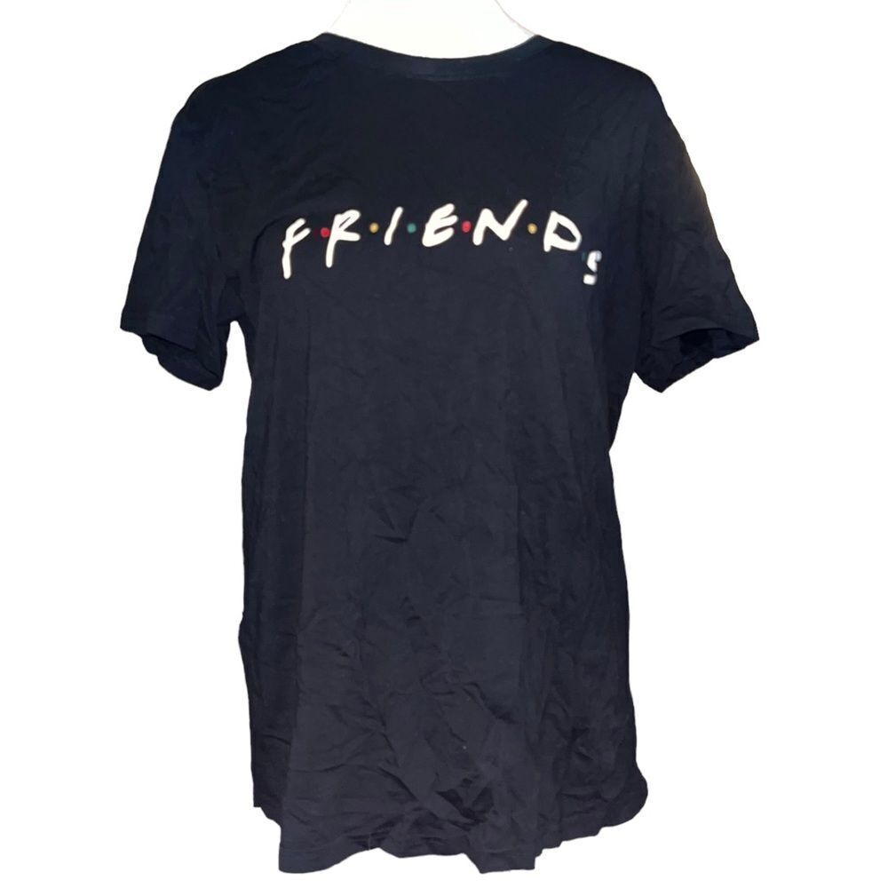 FRIENDS black tee